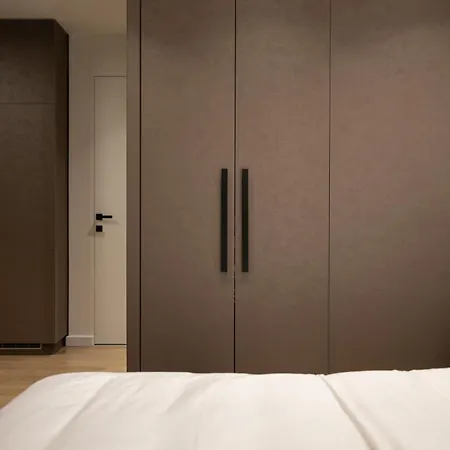 Luxury City Center Apartment *
